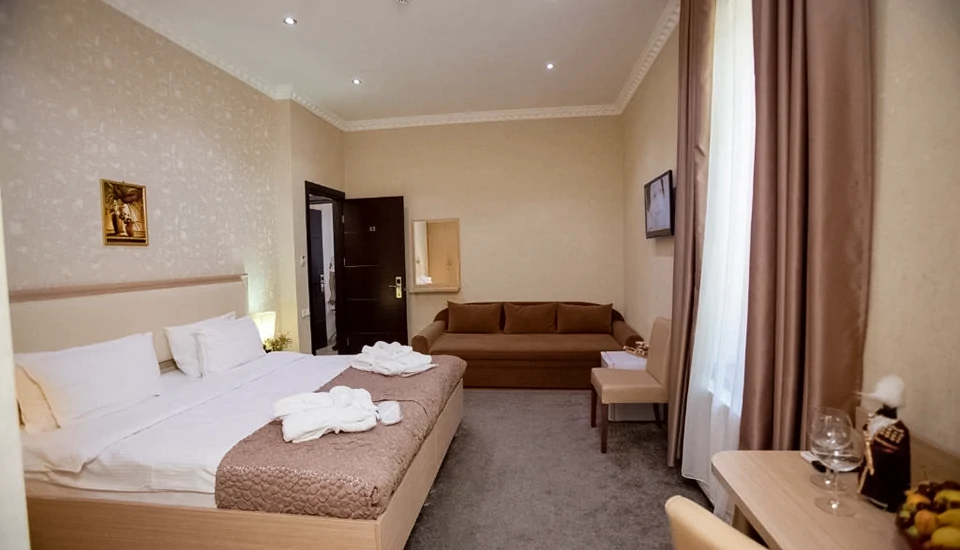 هتل روستاولی پالاس تفلیس